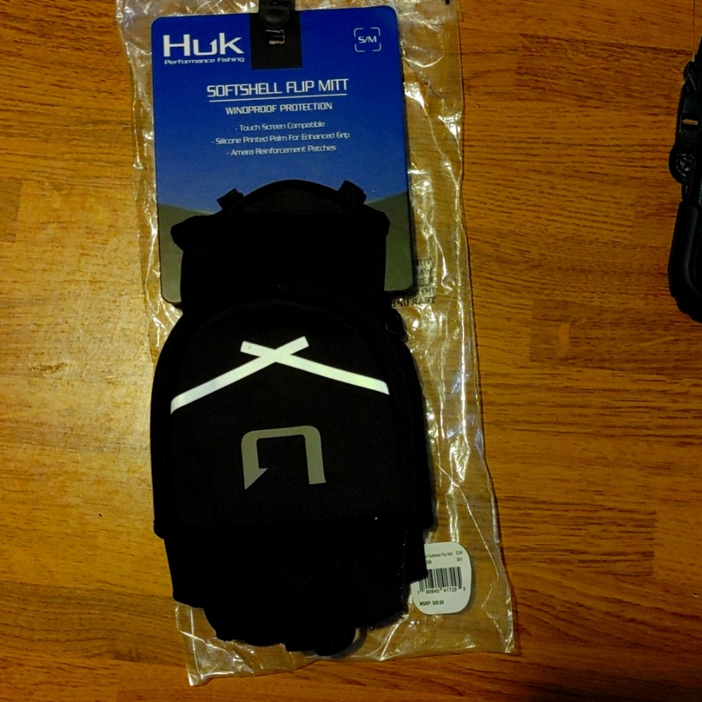 Huk Softshell Flip Mitt